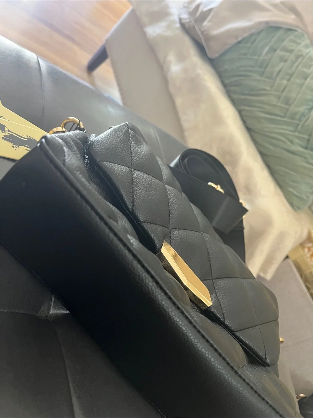 N/A stylish quilted